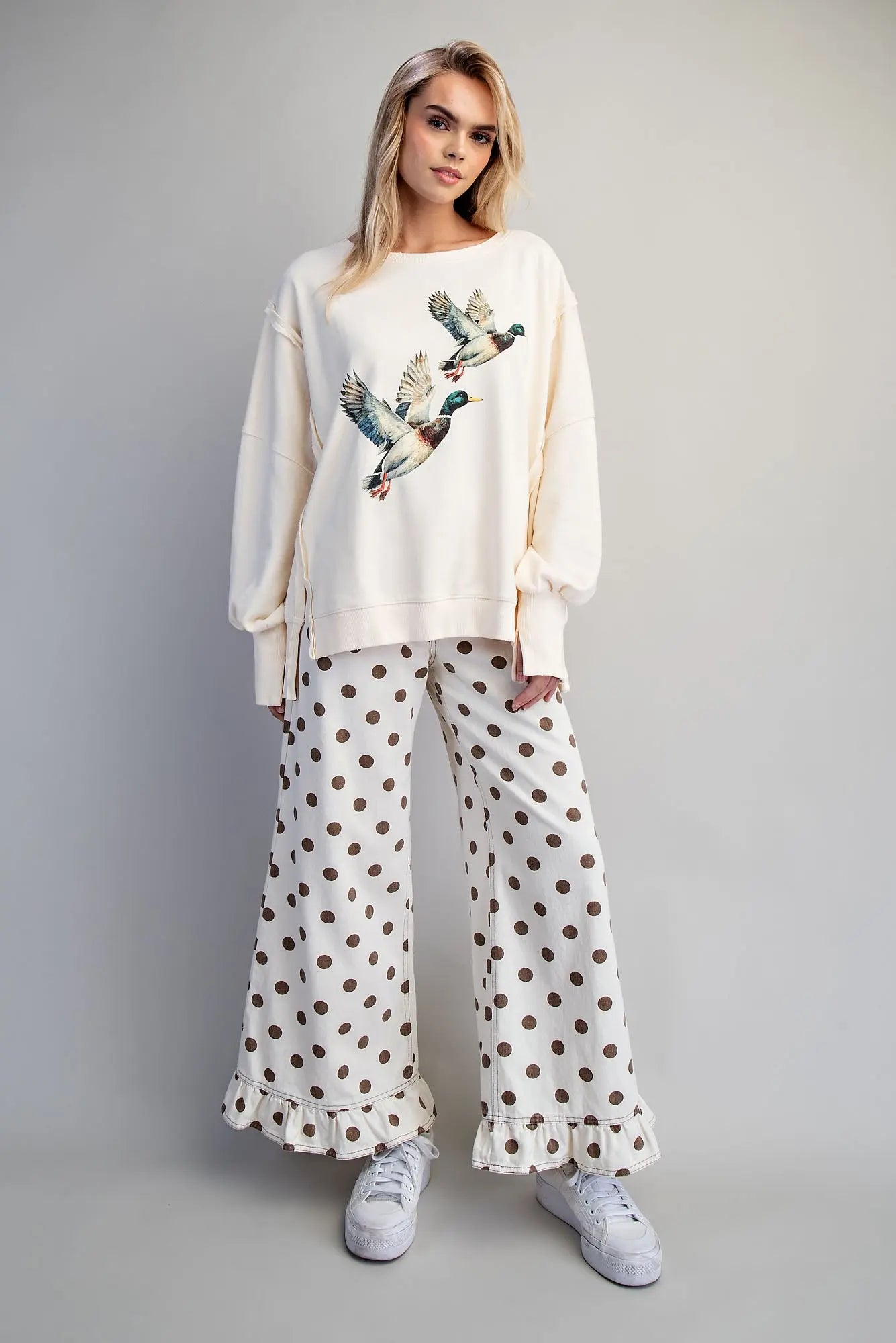 Stone Washed Duck Graphic Pullover