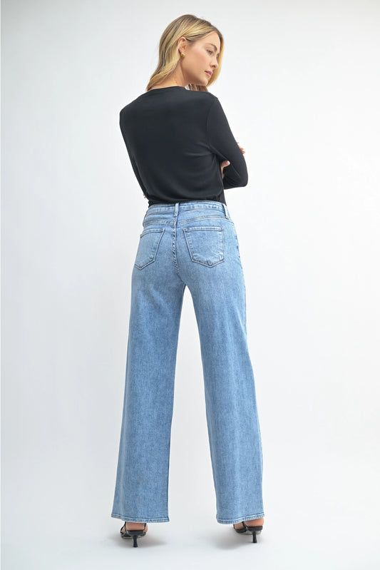 Med - Stretchy Wide Leg Jeans image 1