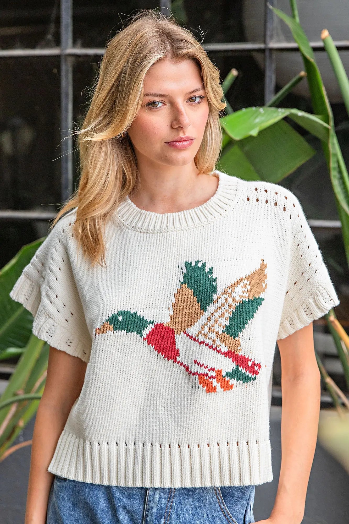 Duck Graphic Short Sleeve Sweater