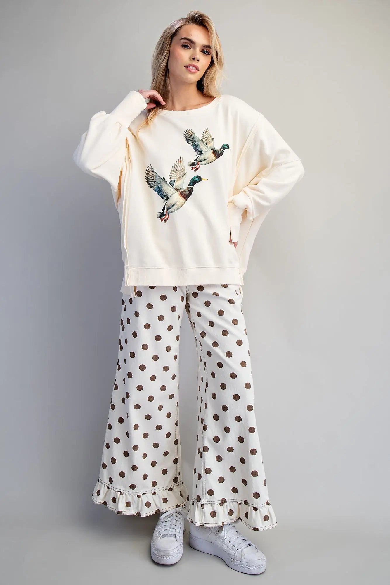 Stone Washed Duck Graphic Pullover