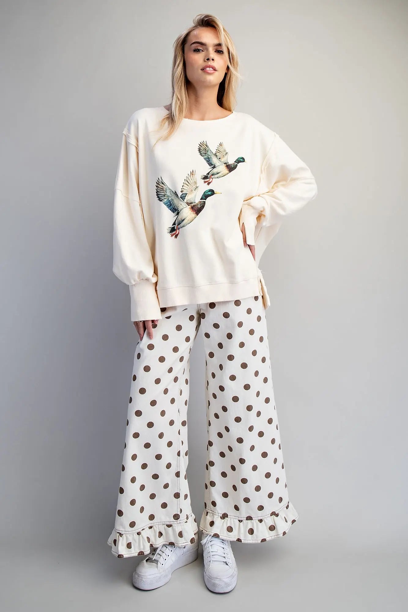 Stone Washed Duck Graphic Pullover