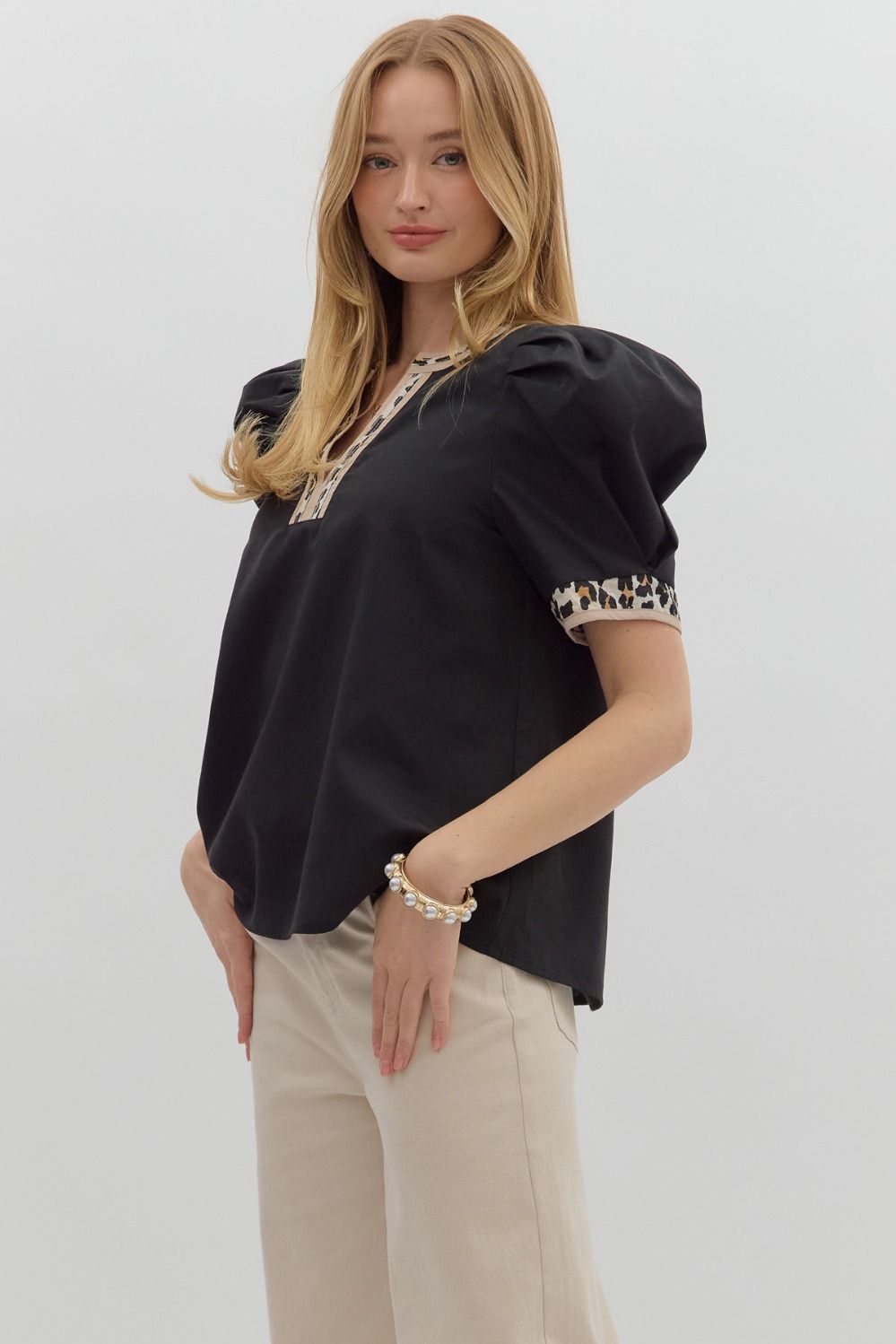 Black Top with Leopard Neckband image 6
