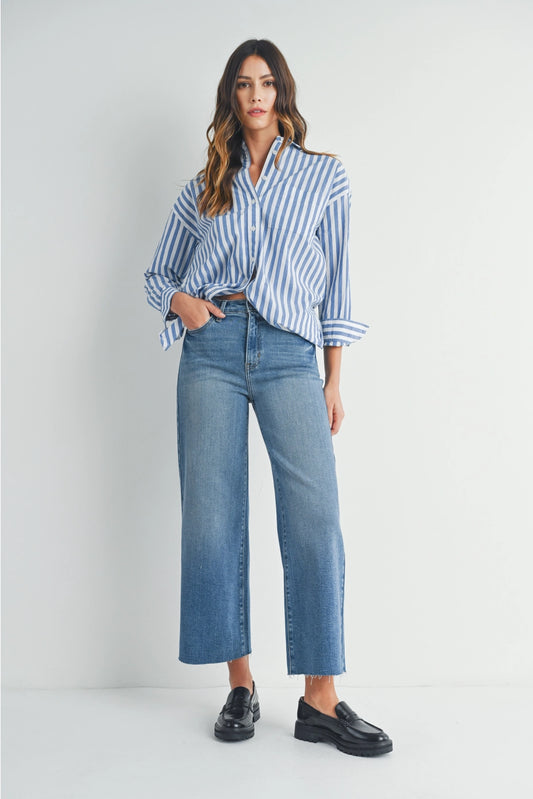 Med - Scissor Cut Wide Leg Jean image 0
