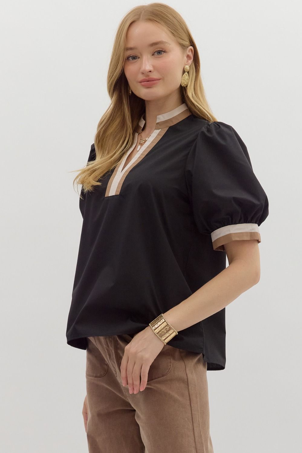 BLACK SOLID BUBBLE SLEEVE TOP WITH MULTICOLOR BAND image 3
