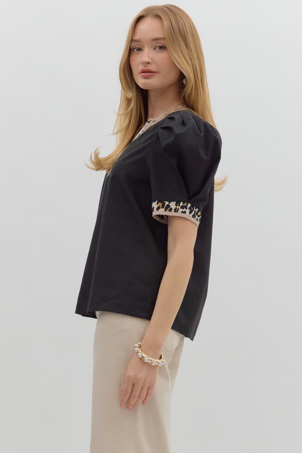 Black Top with Leopard Neckband image 5