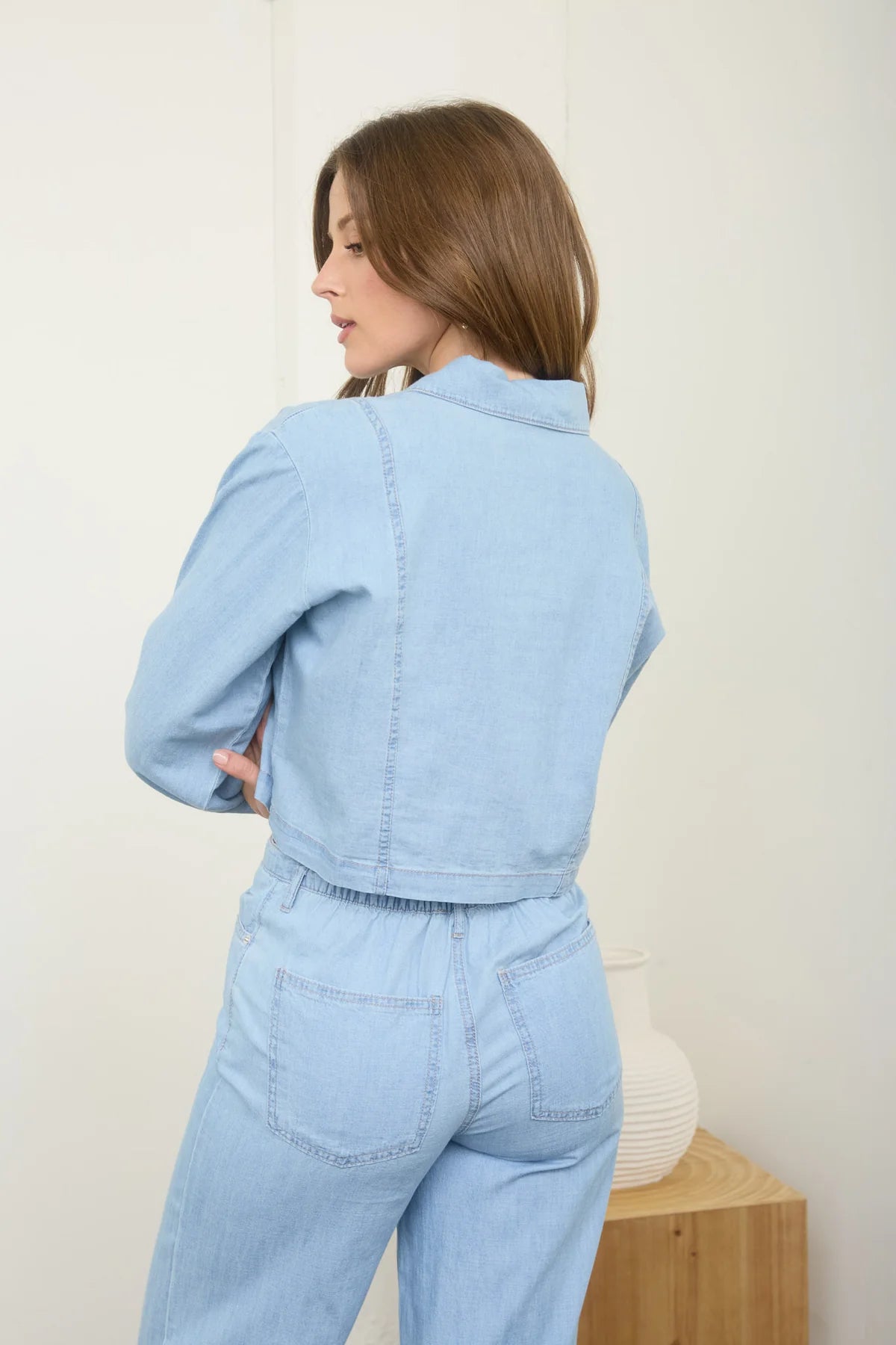WASHED DENIM LONG SLEEVE CROP TOP