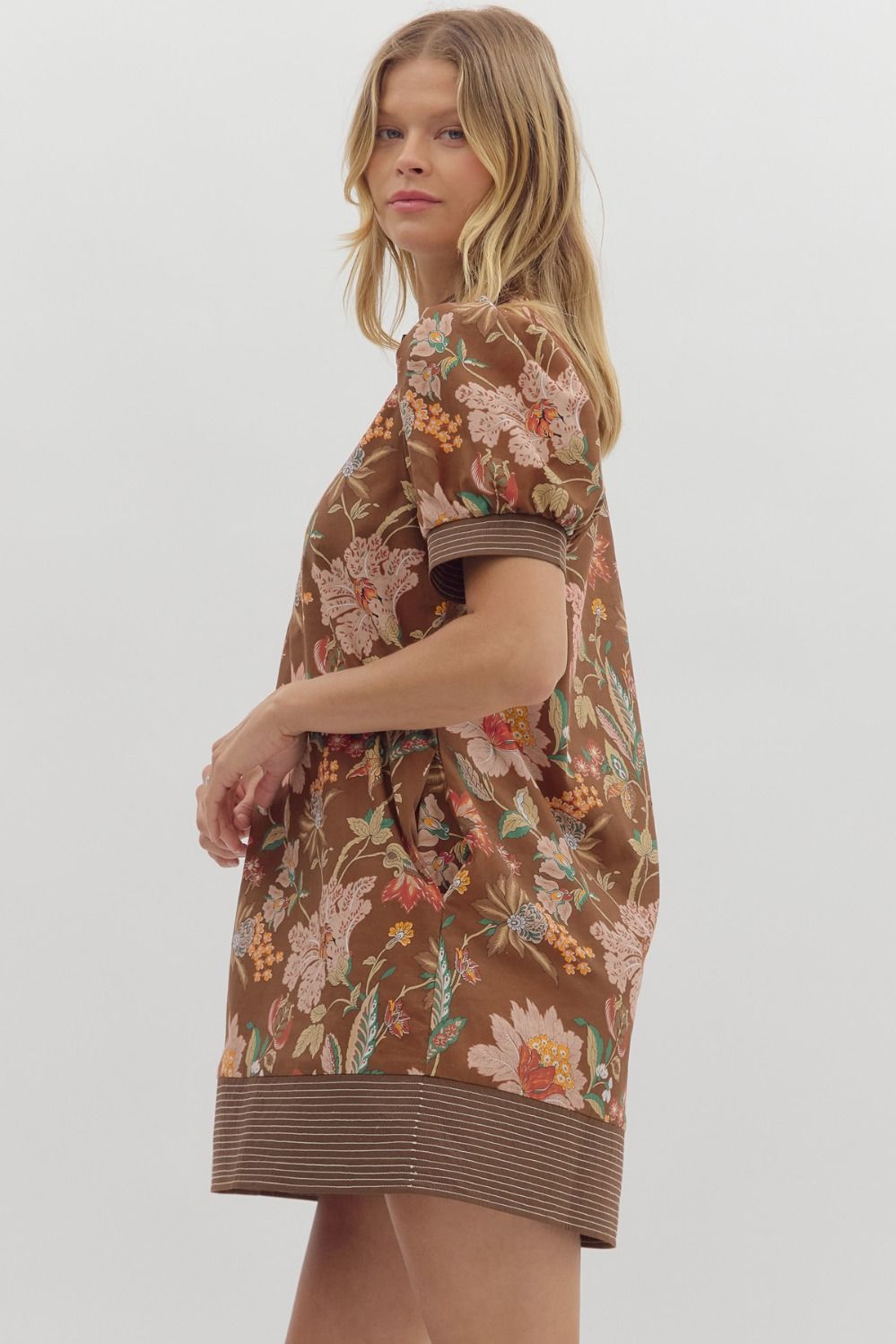 Brown Floral Puff Sleeve Pullover Mini Dress image 4