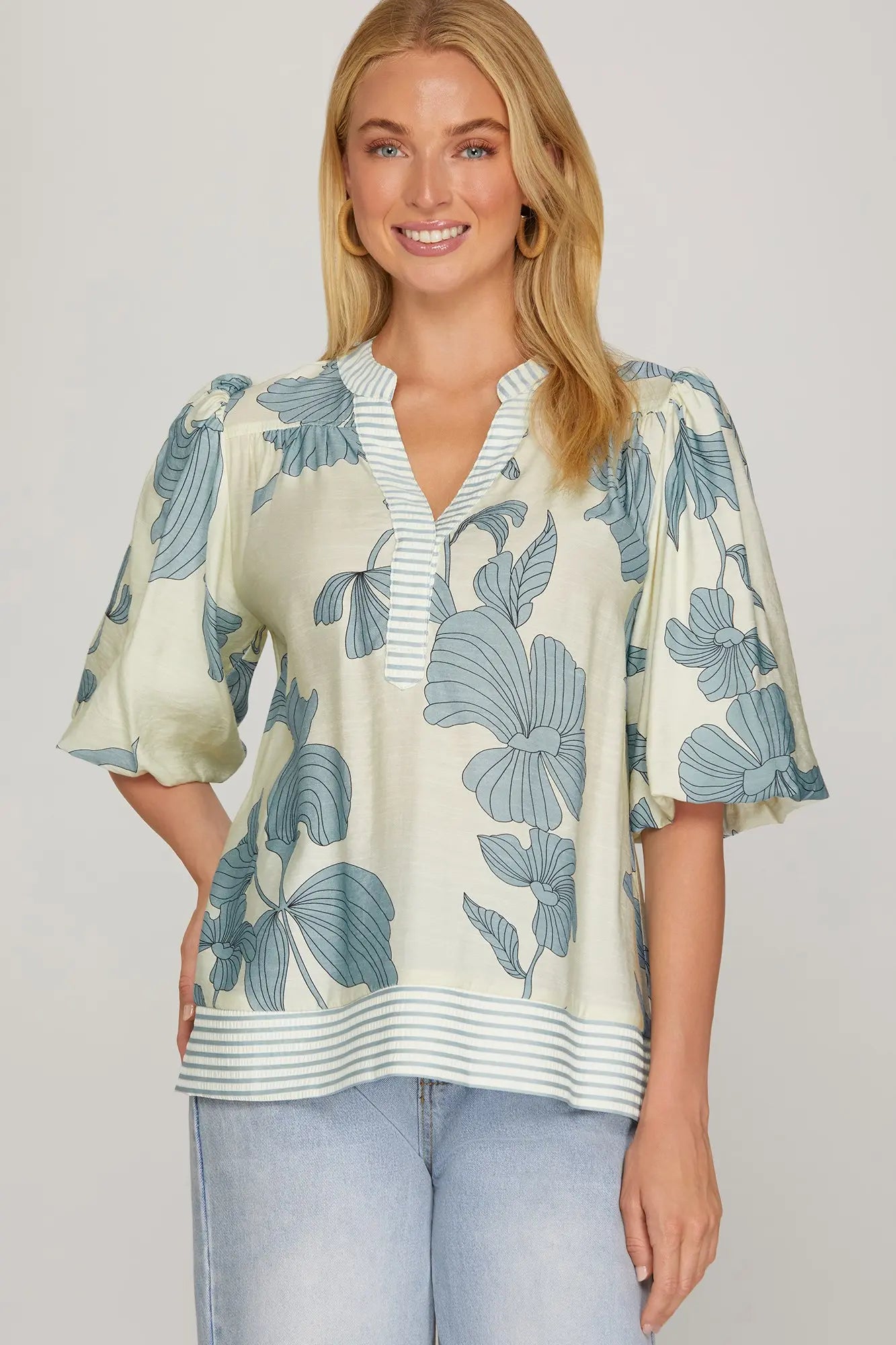 BUBBLE SLEEVE FLORAL WOVEN TOP image 1