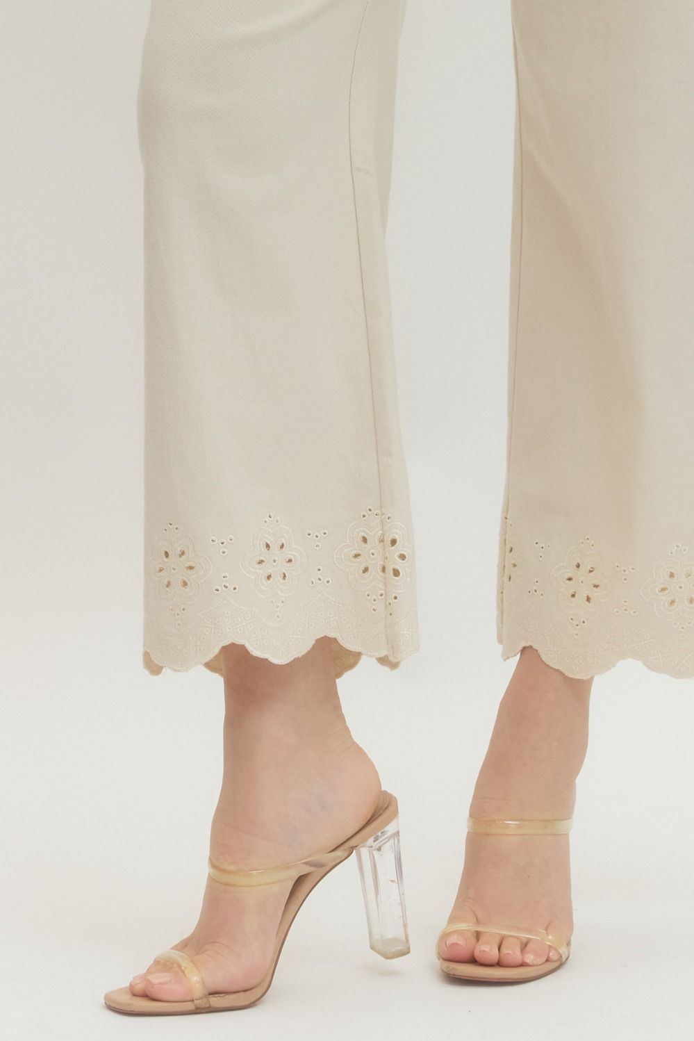 Scallop Eyelet Hem Ankle-Length Pant