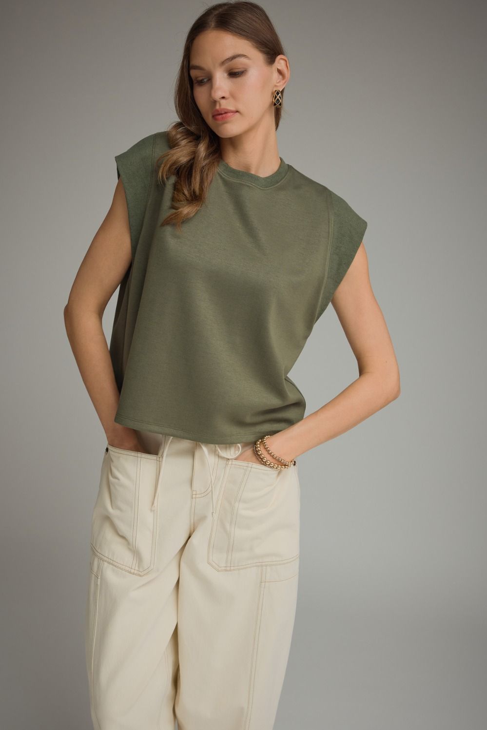 Solid Round Neck Cap Sleeve Top Featuring Ribbed Trim