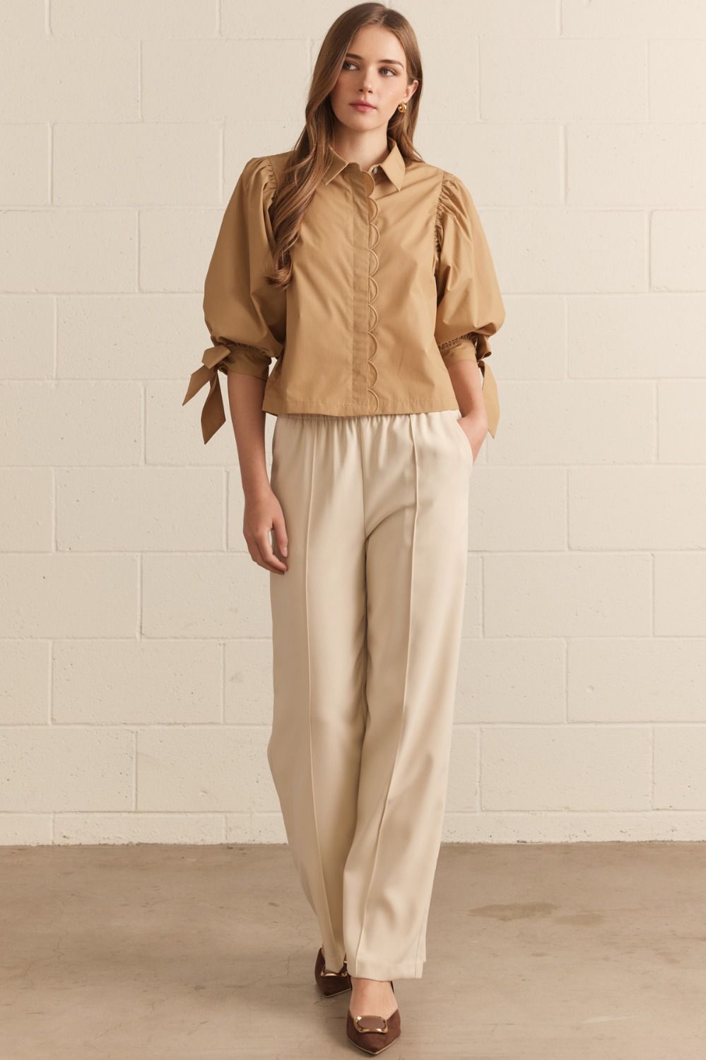Solid 3/4 Sleeve Top with Scallop Accent
