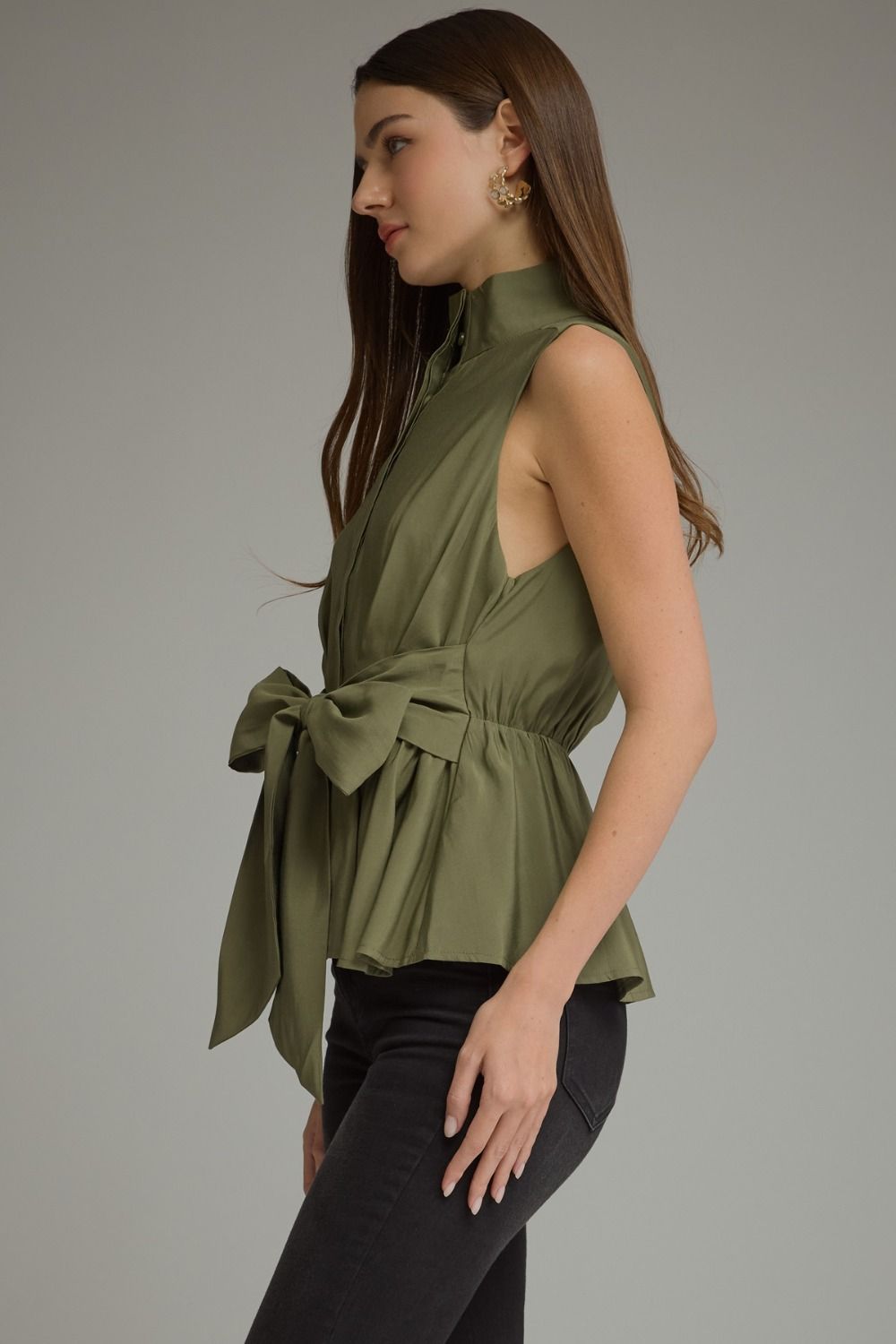 Solid Sleeveless Top With Waist Tie