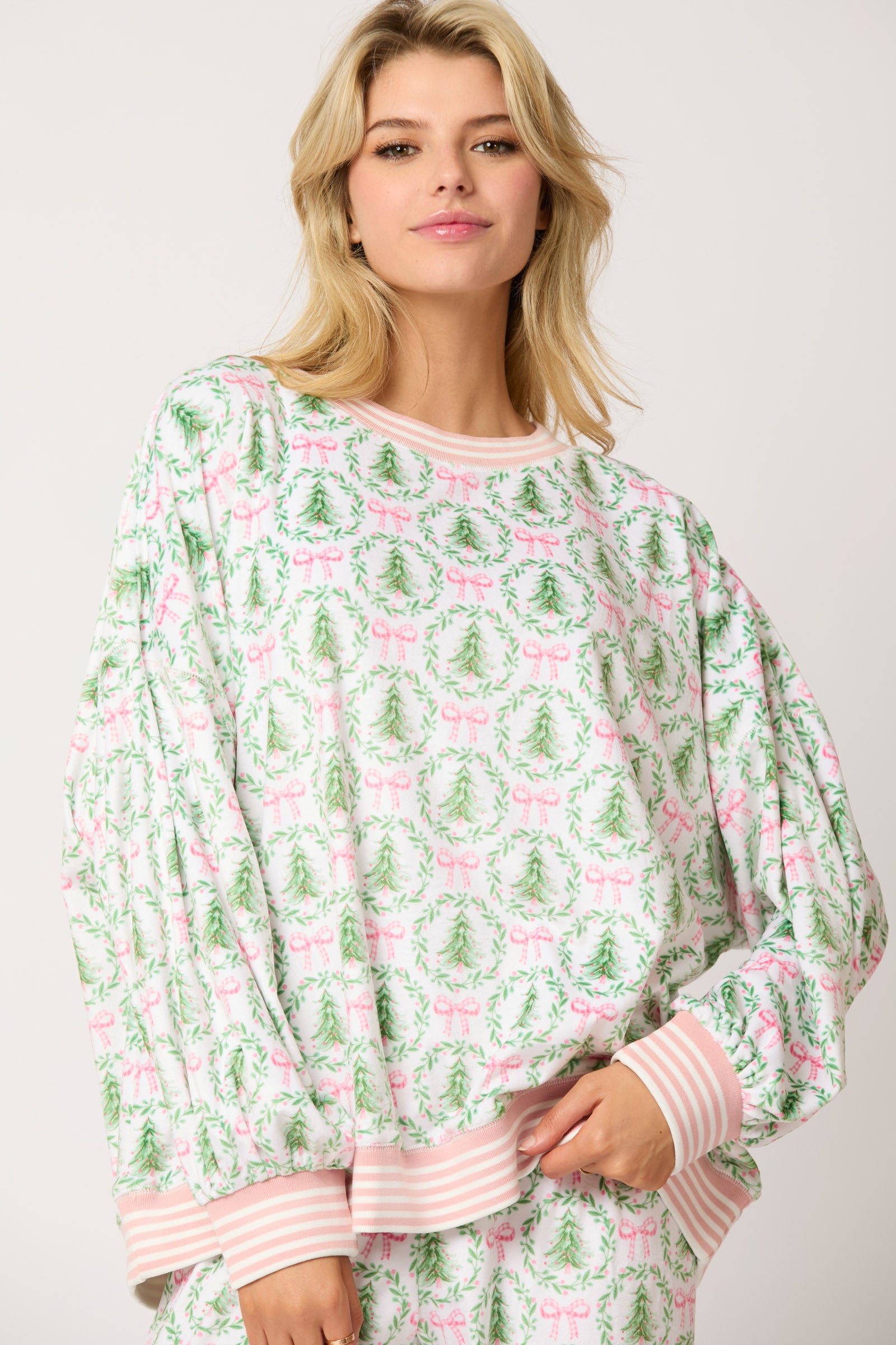 ChristmasTree & Bow Loungewear image 0